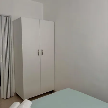 Διαμέρισμα Seastep Golem (Tirana)