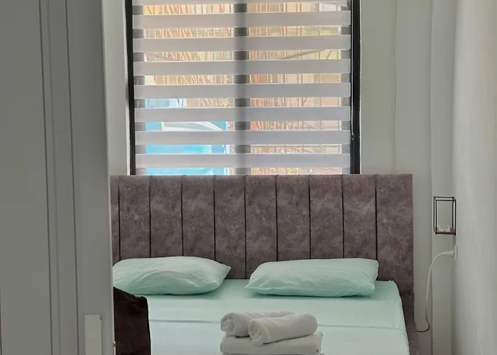 Seastep Golem (Tirana)